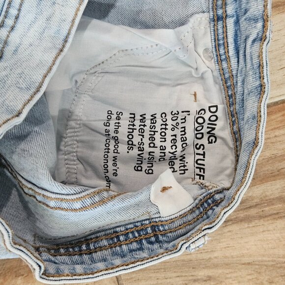 Cotton on Denim - Picture 6 of 8